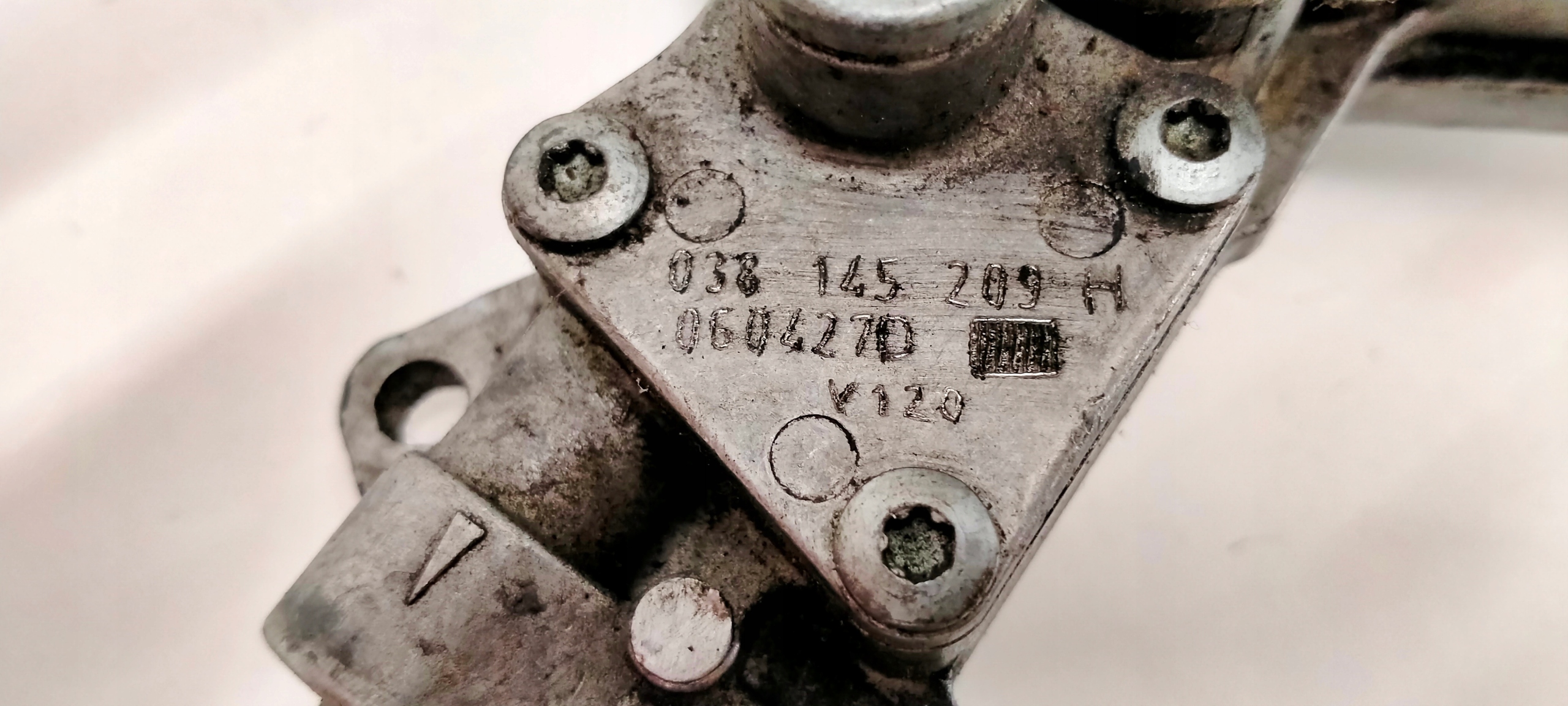 13882928247