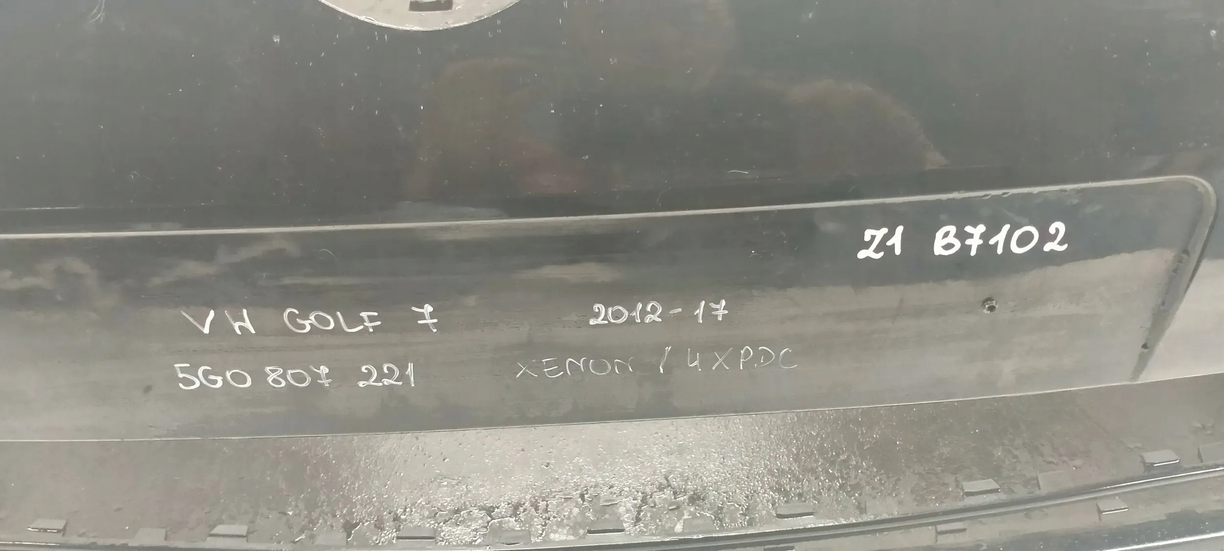 16479033077